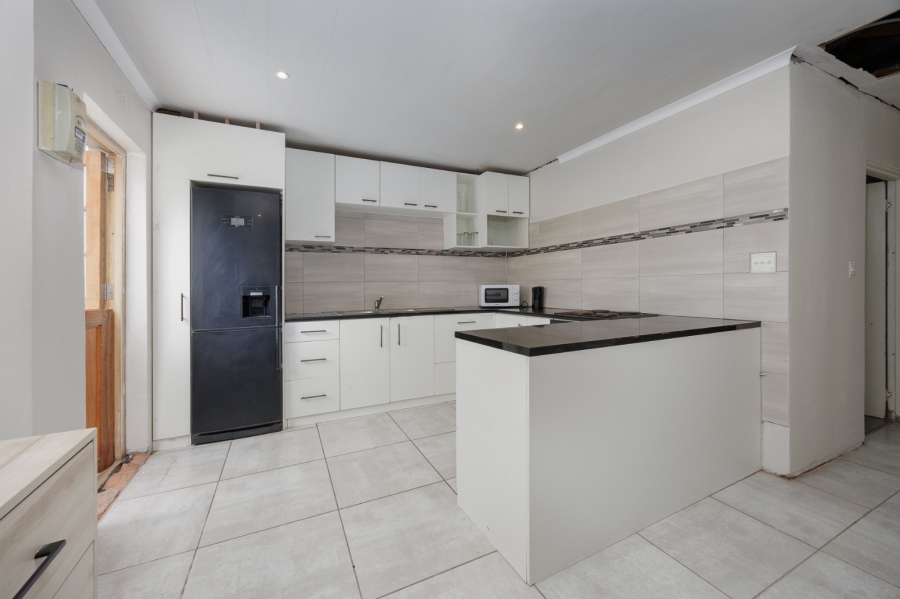5 Bedroom Property for Sale in Rustdal Western Cape